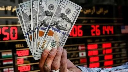 خبر مهم برای خریداران دلار با کارت ملی / آیا خرید ارز مشمول مالیات می‌شود؟