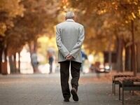 معوقات بازنشستگان چه شد؟ / چرا دولت زورش به بازنشسته‌ها می‌رسد؟
