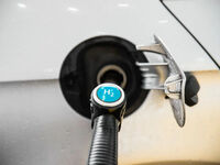 ماشین بنزینی یا دوگانه‌سوز؟ / با بنزین ۱۰ هزار تومانی CNG چقدر صرفه دارد؟